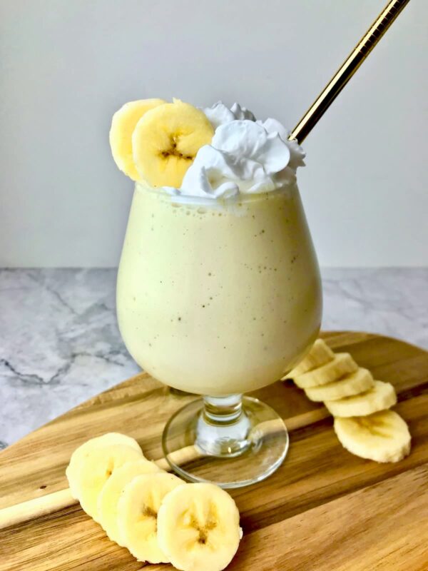 BANANA MILKSHAKE